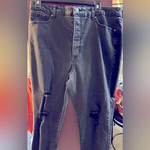 Sofia Vergara Women's Plus Size 18 Black Distressed Ankle Jeans